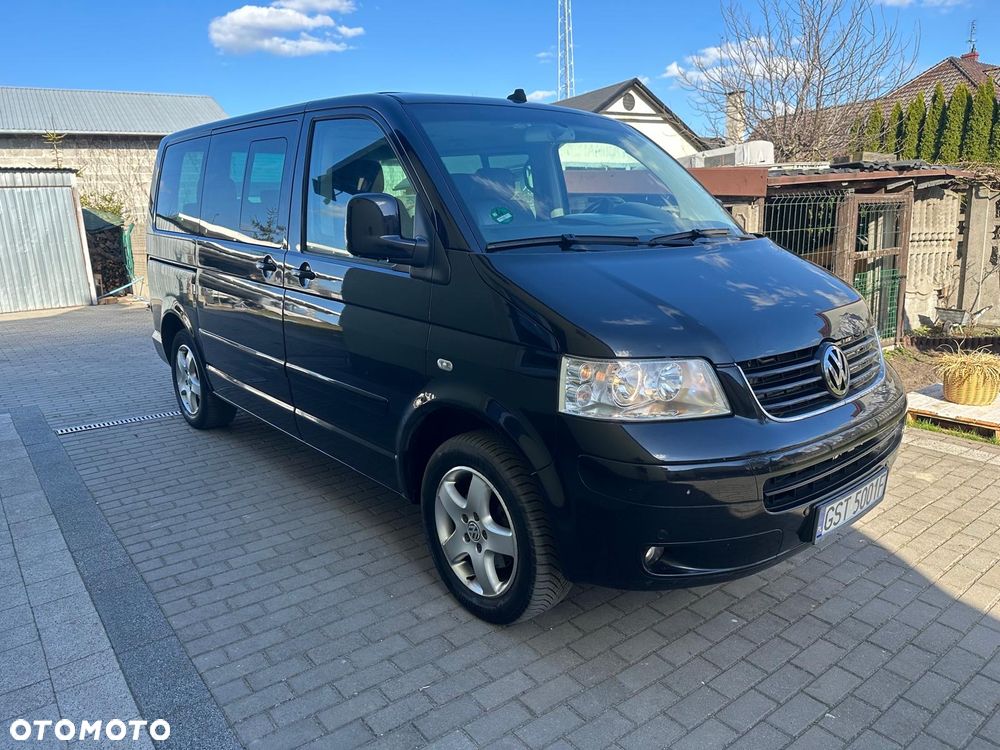 Volkswagen Multivan - 2