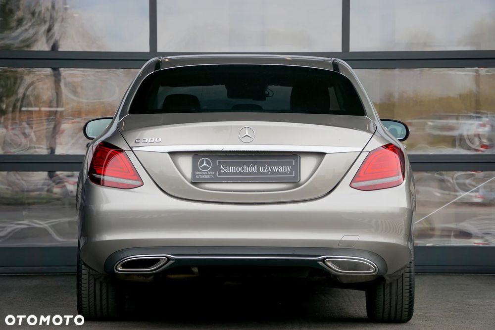 Mercedes-Benz Klasa C 300 9G-TRONIC Avantgarde - 7