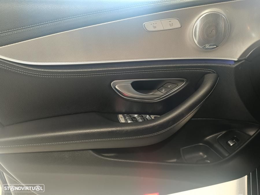 Mercedes-Benz E 220 d AMG - 21