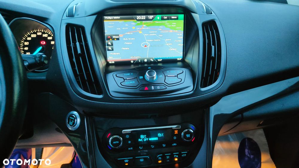 Ford Kuga - 25