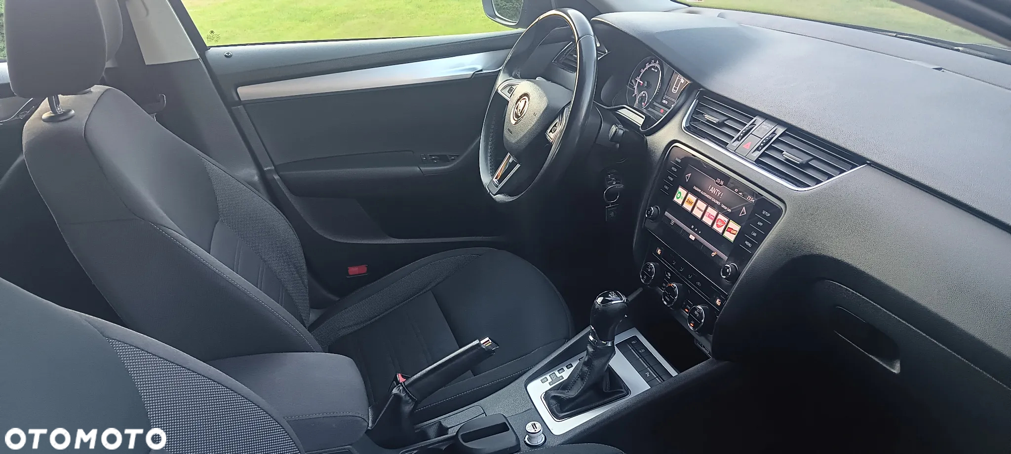 Skoda Octavia 2.0 TDI Ambition DSG - 10