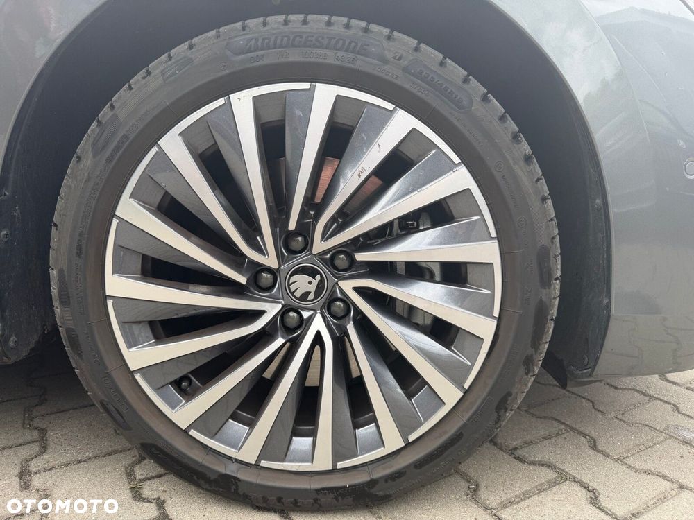 Skoda Superb 1.5 TSI Plug-in Hybrid L&K DSG - 33