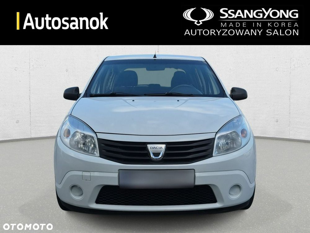 Dacia Sandero - 8