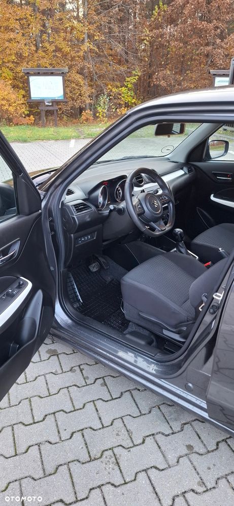 Suzuki Swift 2024 photo 5