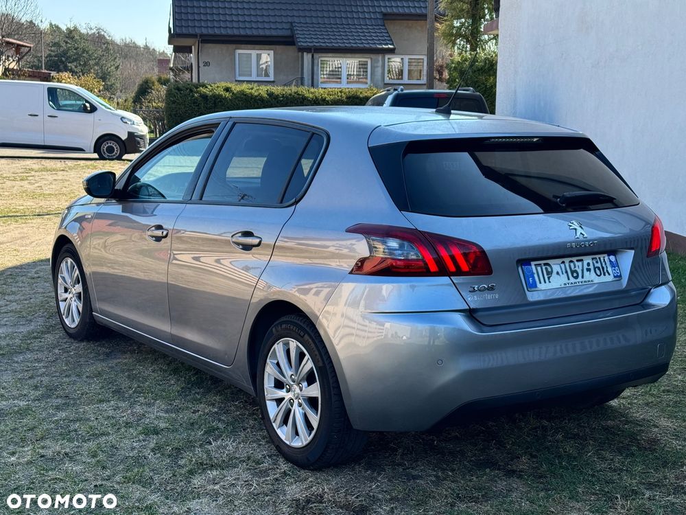 Peugeot 308 PureTech 110 Stop & Start Style - 4