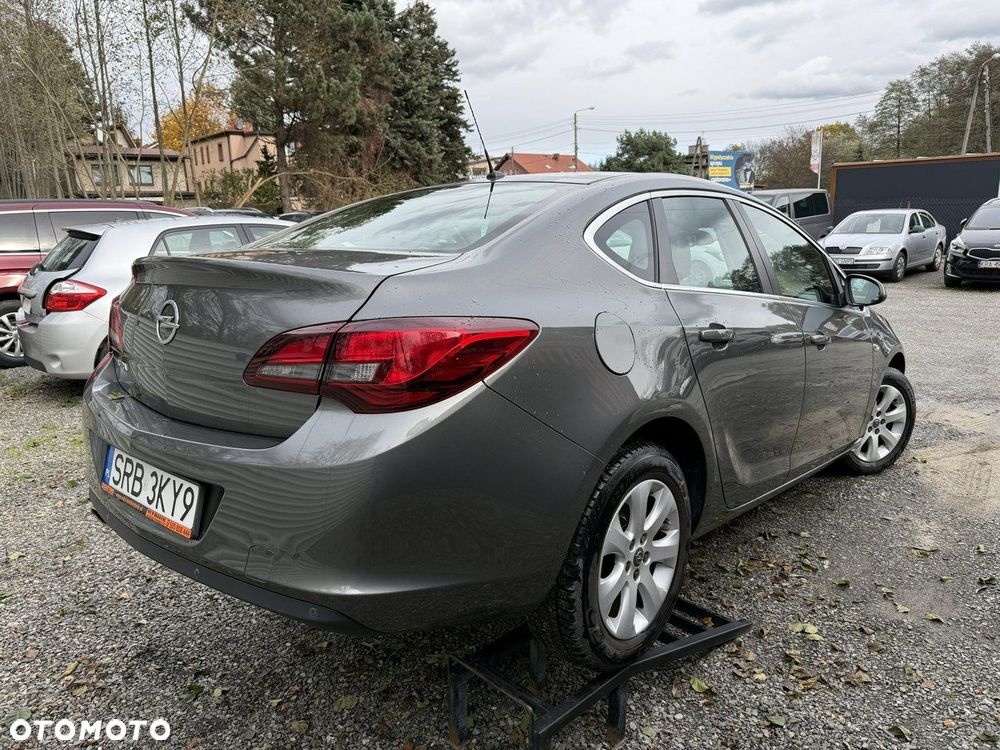 Opel Astra - 5