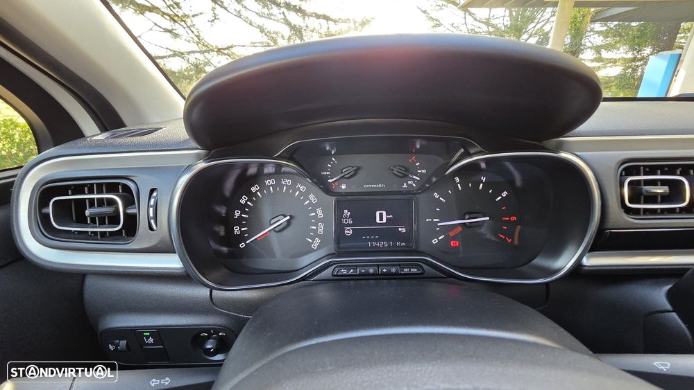 Citroën C3 1.2 PureTech Shine - 8