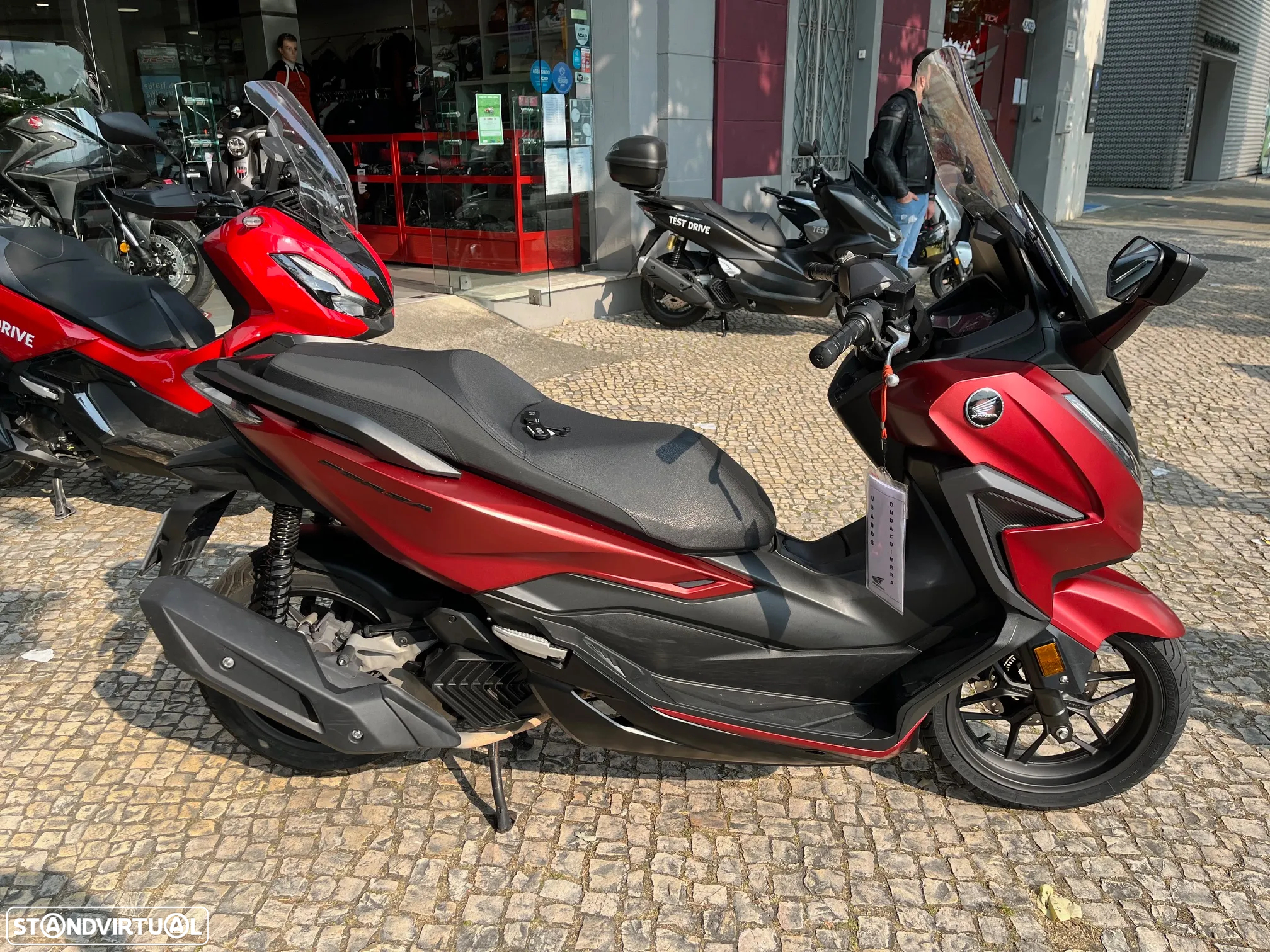 Honda Forza 125 - 3
