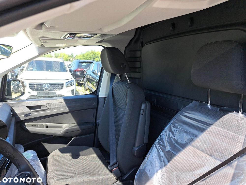 Volkswagen Caddy Maxi Cargo - 11