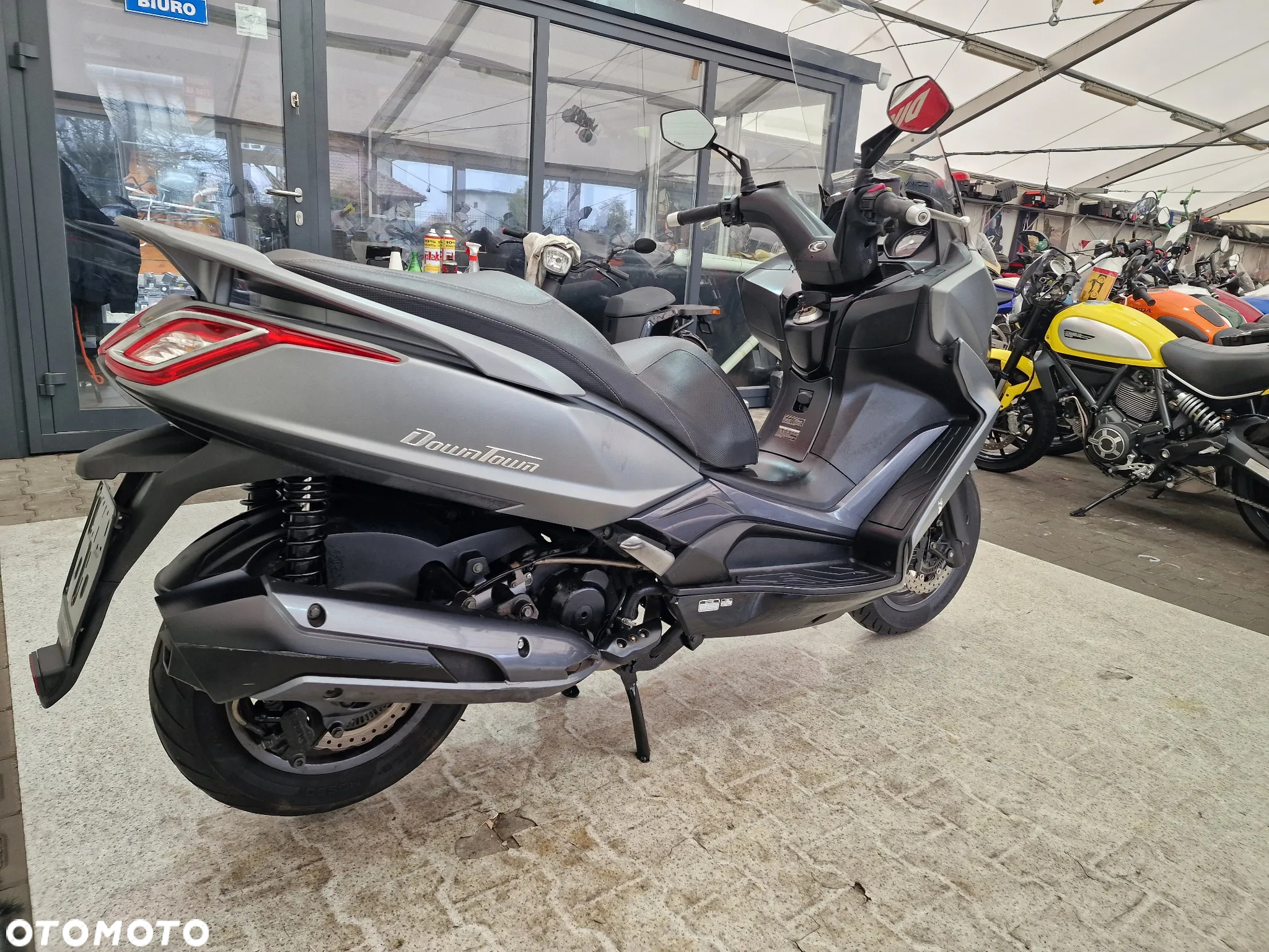 Kymco Downtown - 17