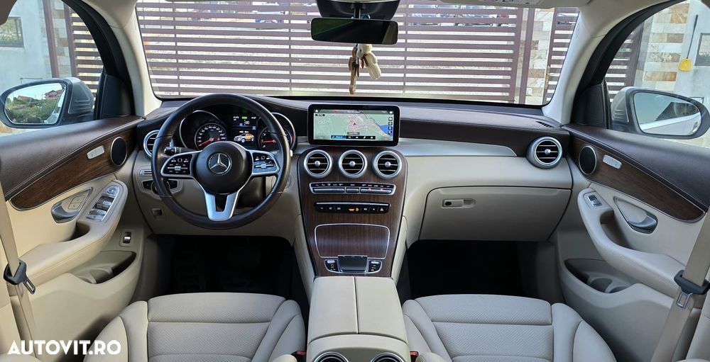 Mercedes-Benz GLC Coupe 200 MHEV - 10