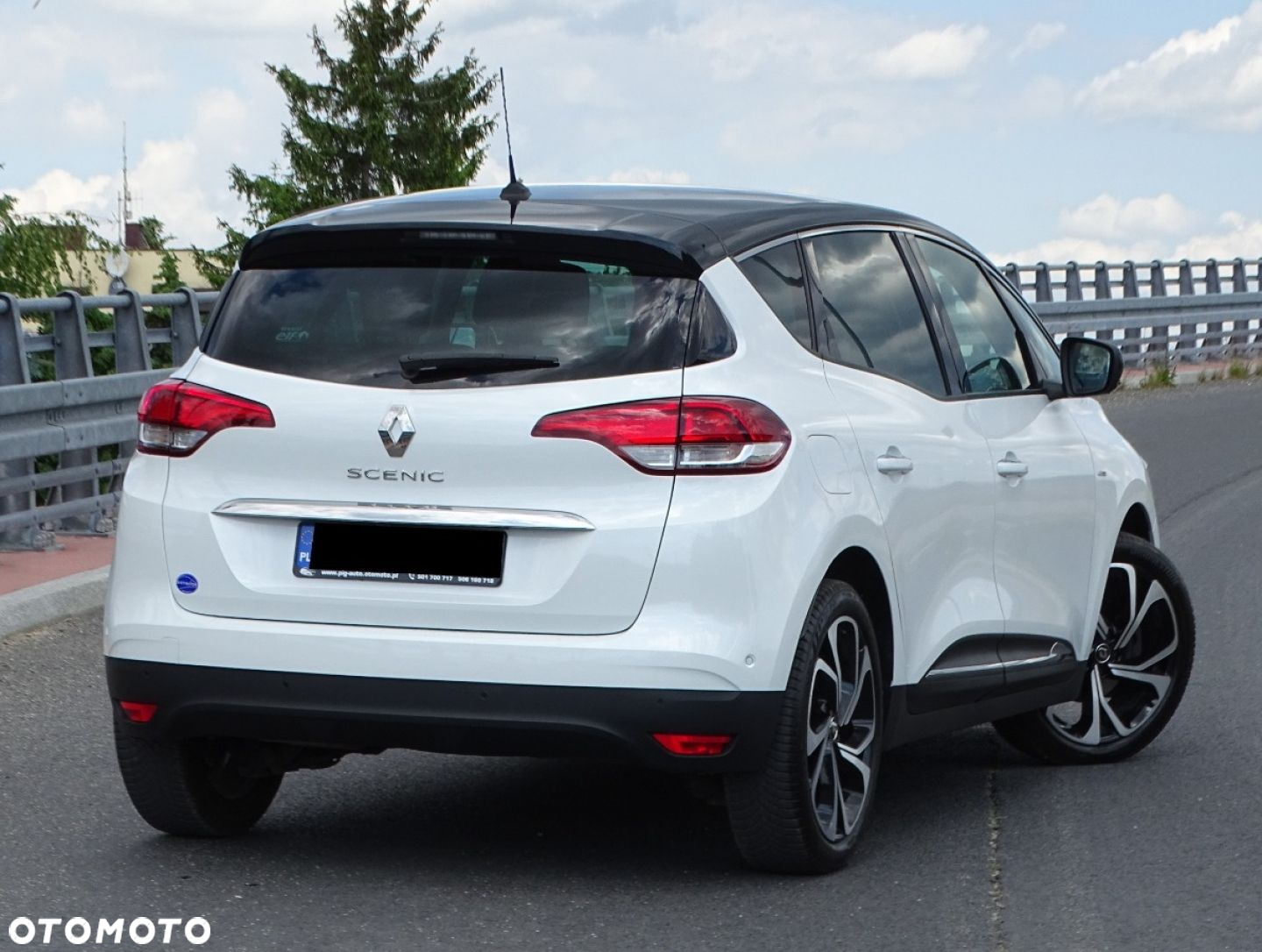 Renault Scenic - 4