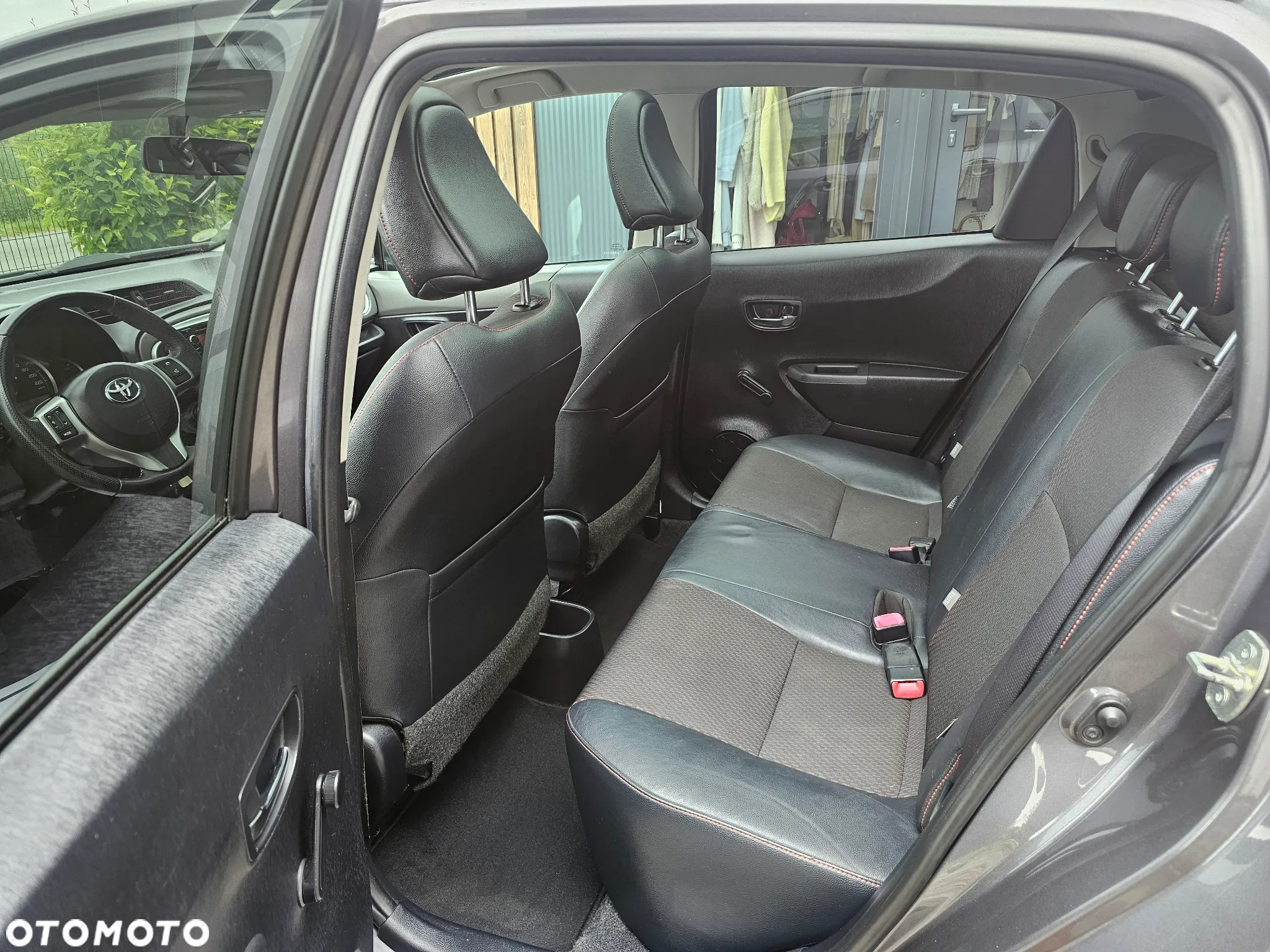 Toyota Yaris 1.4 D-4D Sol - 6
