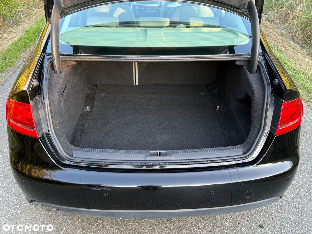 Audi A4 - 8