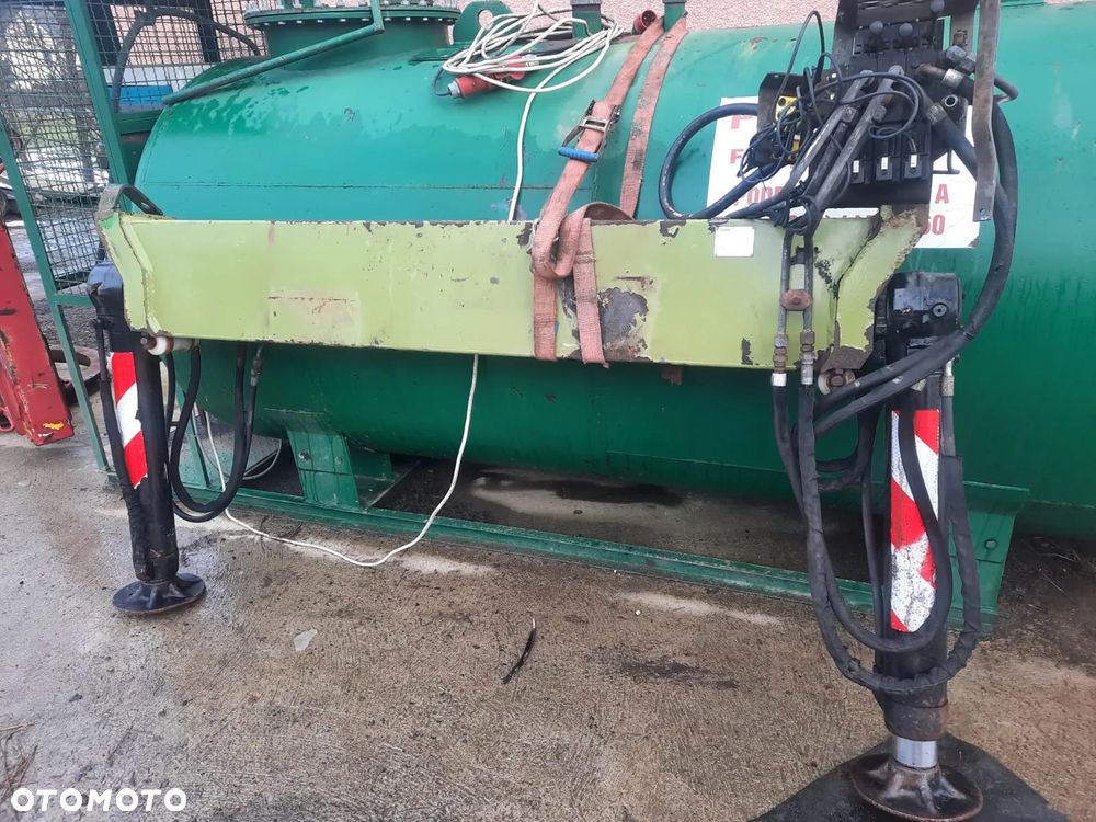 MAN MERCEDES, SCANIA - 6