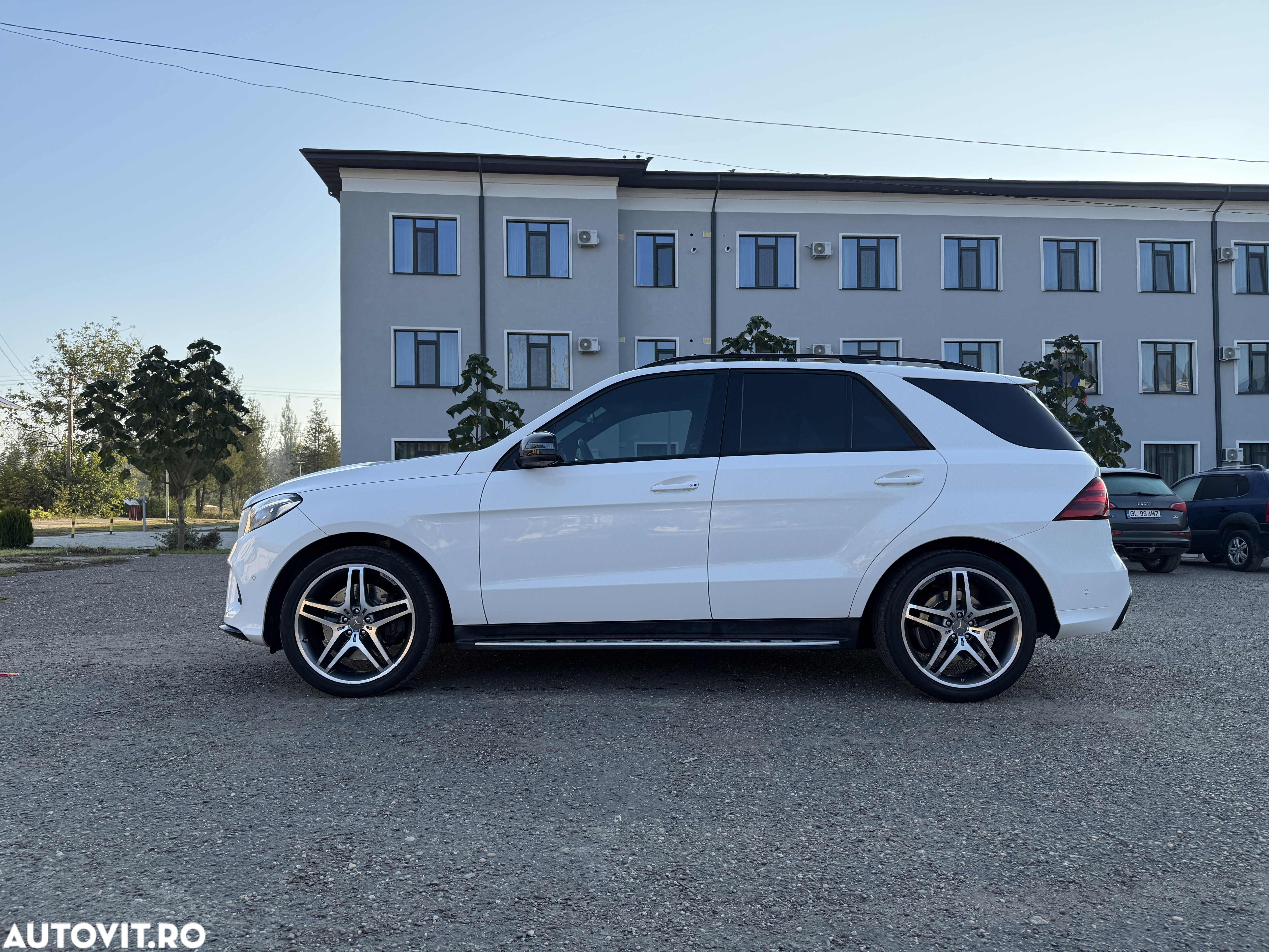 Mercedes-Benz GLE 350 d 4MATIC - 4