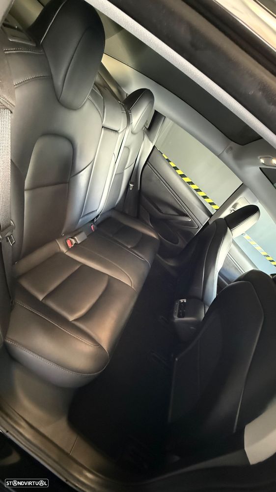 Tesla Model 3 Performance Dual Motor AWD - 11