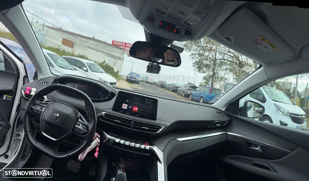 Peugeot 3008 PureTech 130 Stop & Start GPF EAT8 Active Pack - 11