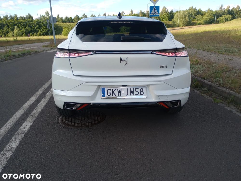 DS Automobiles DS 4 1.2 PureTech Cross Trocadero - 4