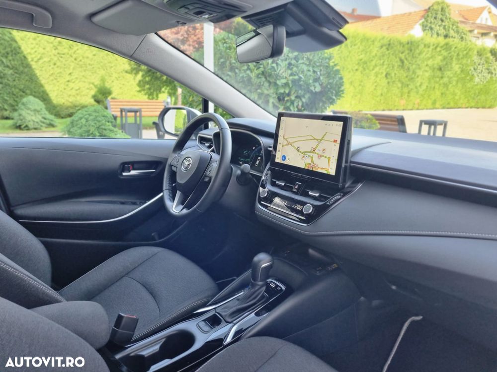 Toyota Corolla 1.8 HSD Dynamic - 13