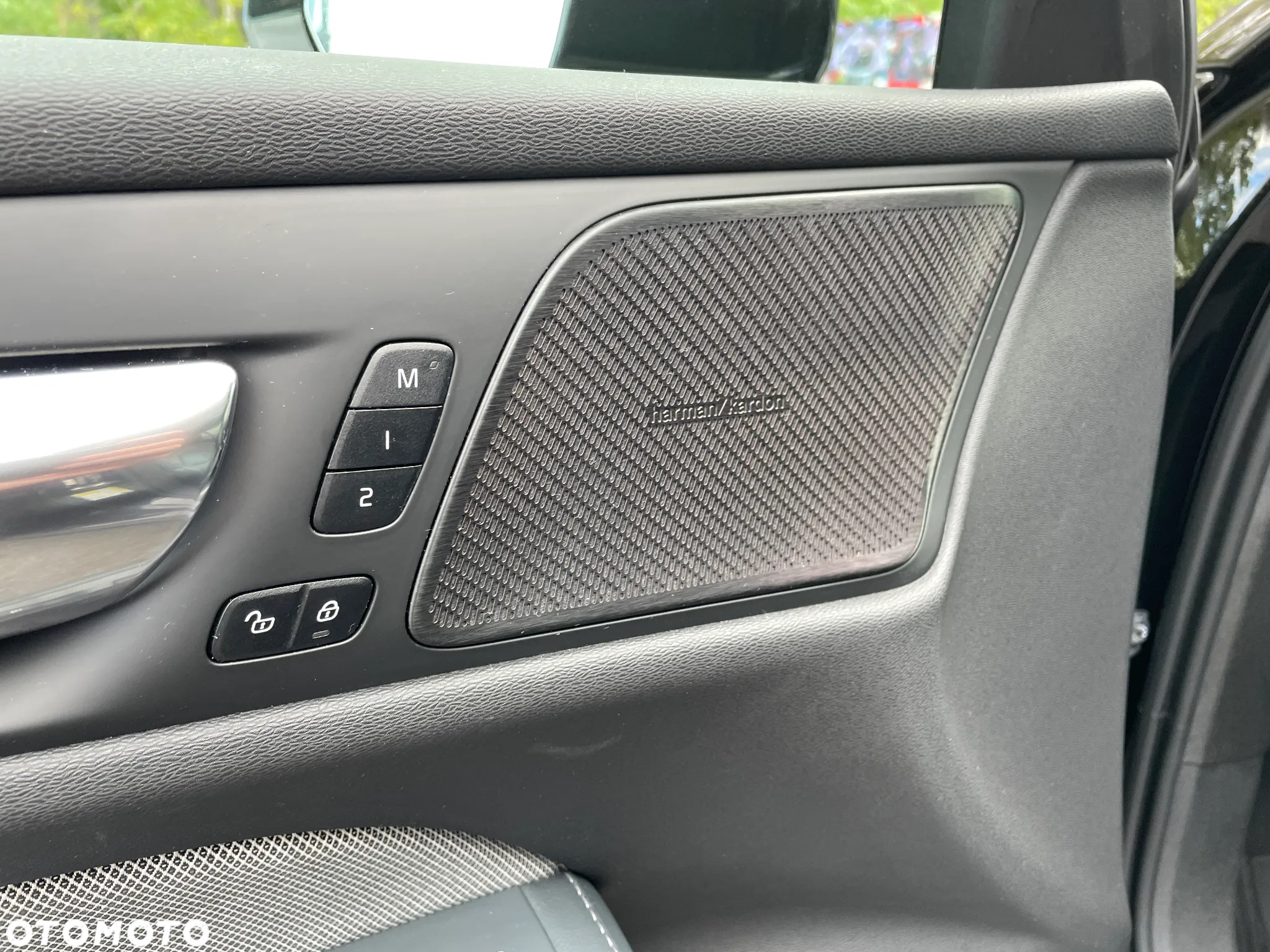 Volvo V60 T5 Geartronic R-Design - 23