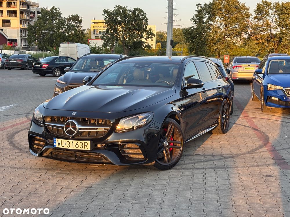 Mercedes-Benz Klasa E AMG 63 S 4Matic+ T AMG Speedshift MCT-9G - 2