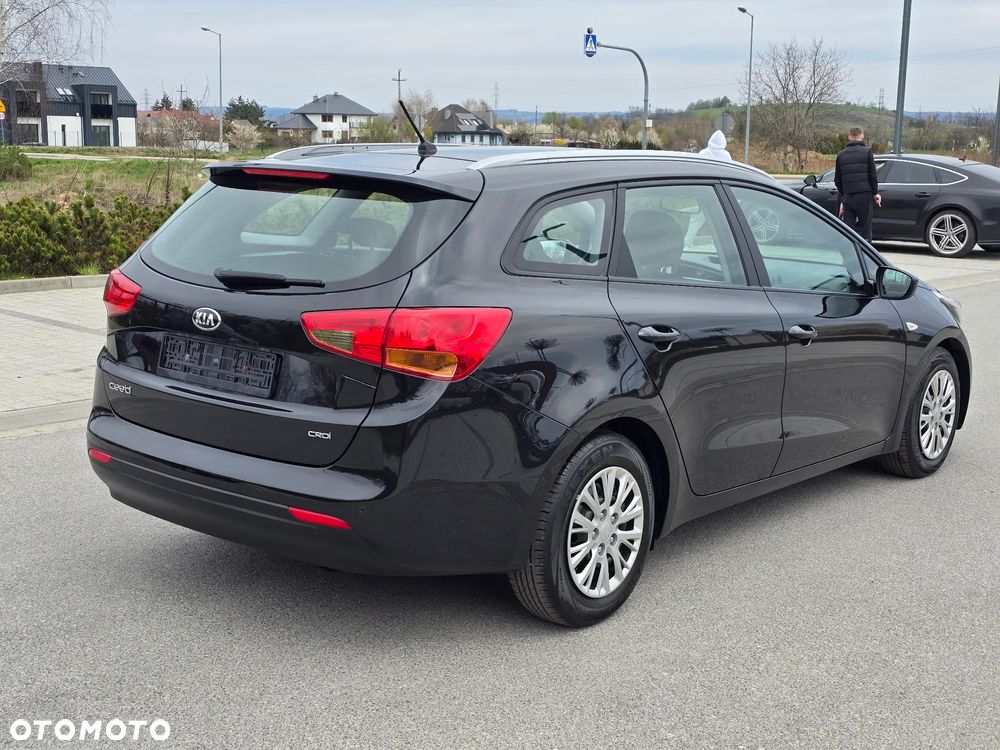 Kia Ceed 1.4 CRDi 90 Vision - 4