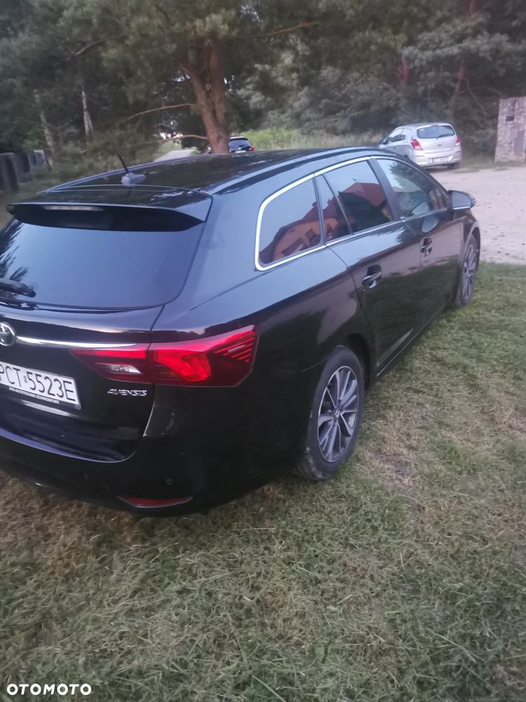 Toyota Avensis 2.0 D-4D Prestige - 4