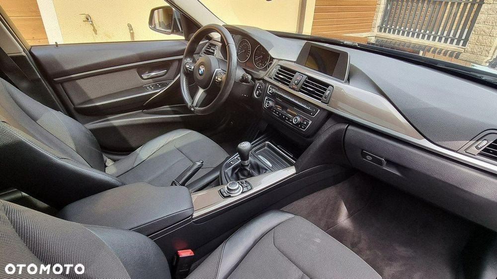 BMW Seria 3 - 15