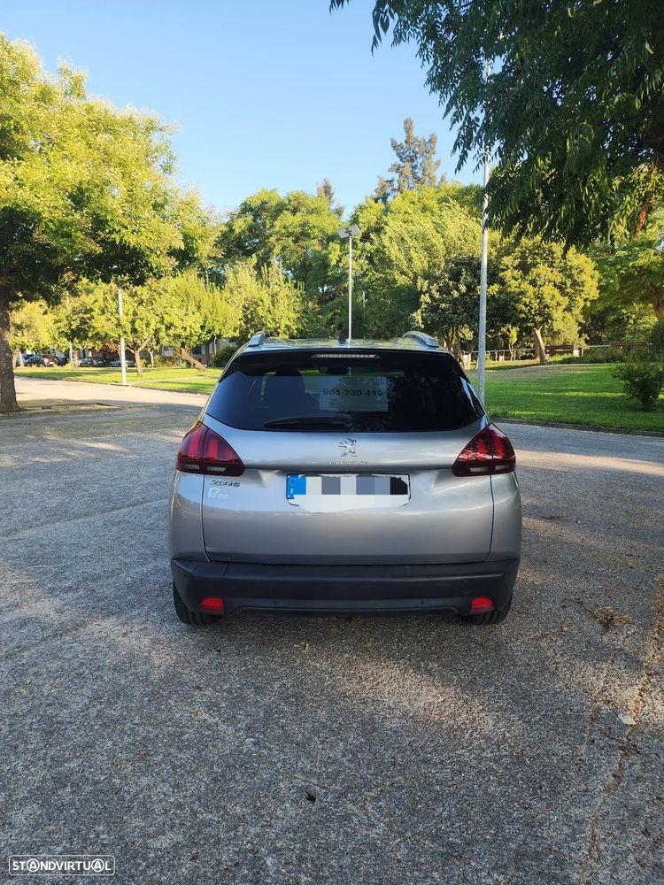 Peugeot 2008 1.2 PureTech Active - 5