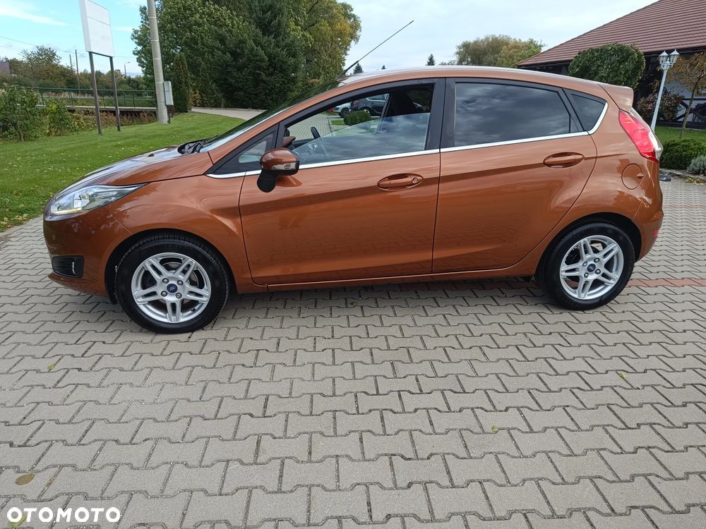 Ford Fiesta 1.25 Titanium EU5 - 10