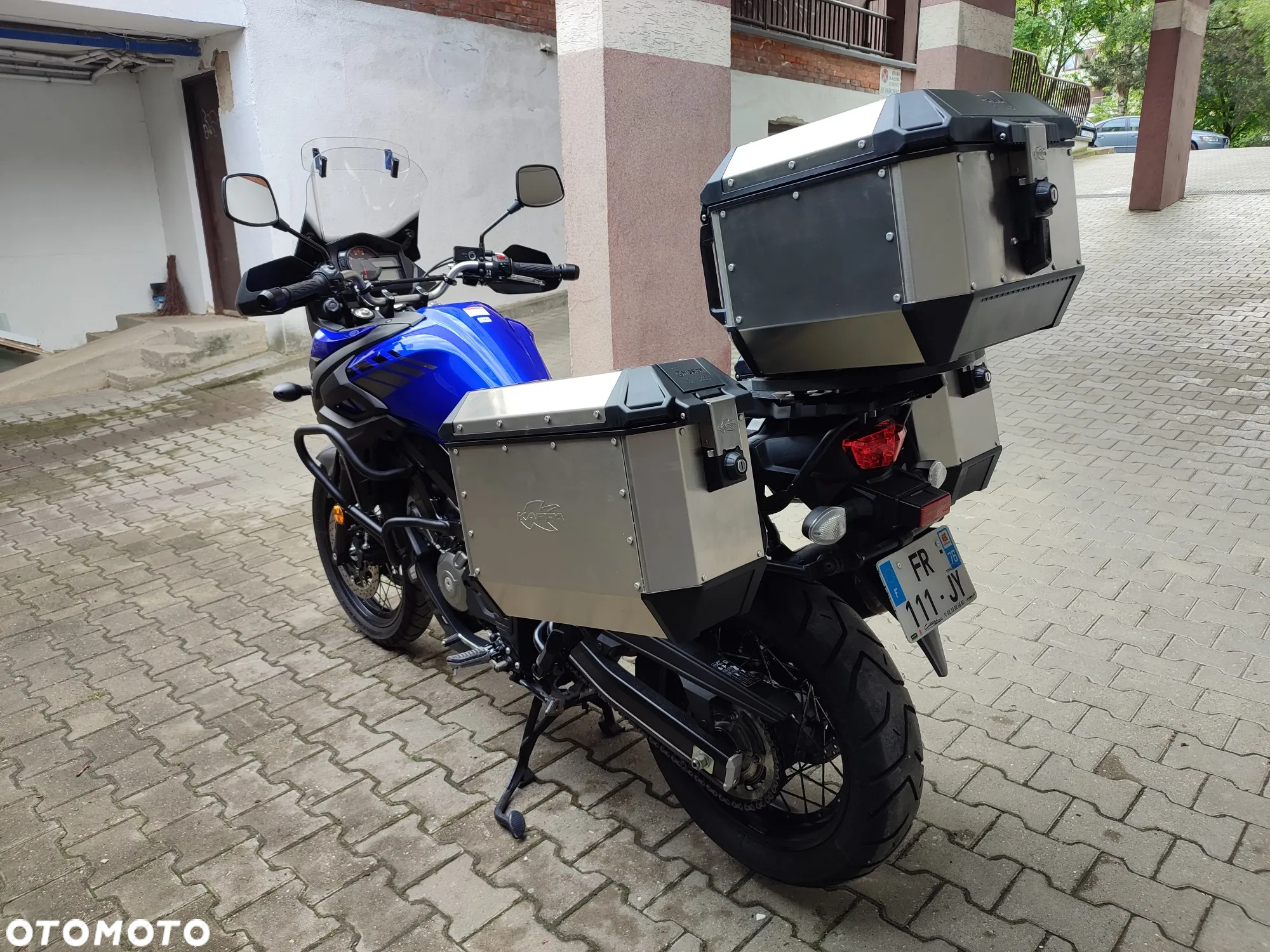 Suzuki DL - 6