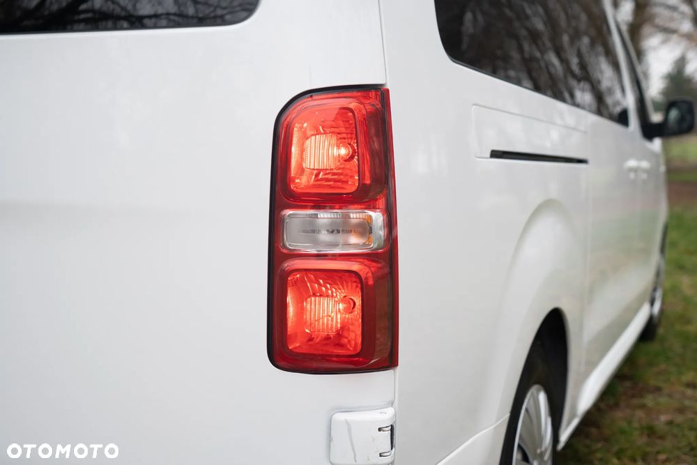 Opel Vivaro Kombi Long 2,7t Enjoy - 9