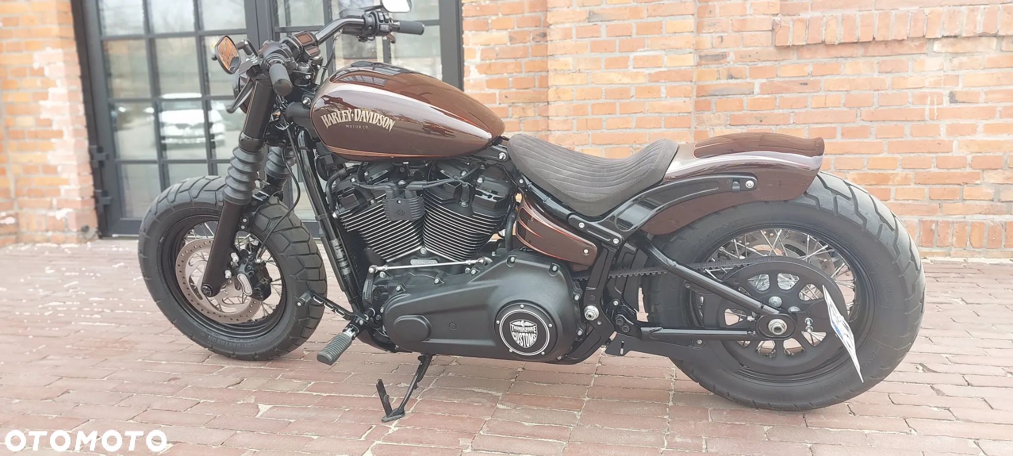 Harley-Davidson Softail Street Bob - 11
