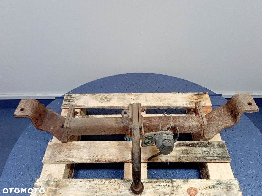 HYUNDAI TRAJET HAK DO PRZYCZEPY - 5