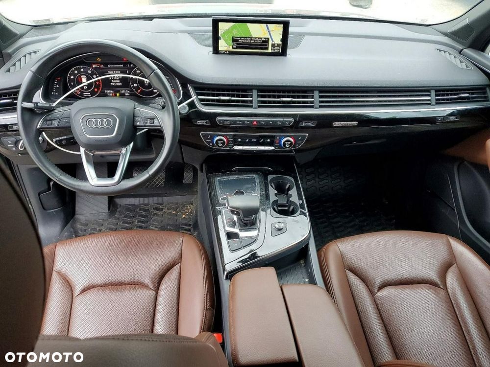 Audi Q7 3.0 TFSI Quattro Tiptronic - 8