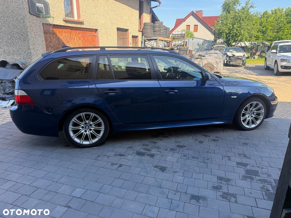 BMW Seria 5 525d Touring Edition Sport - 8