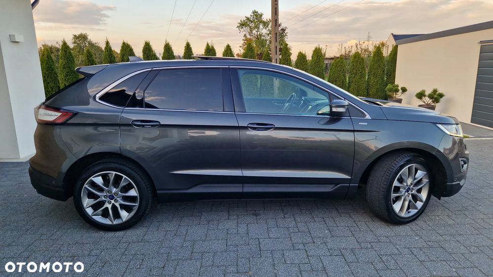 Ford Edge 2.0 TDCi Bi-Turbo 4x4 Titanium - 27
