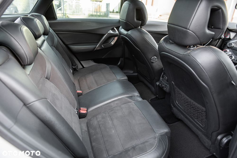 Citroën DS5 2.0 HDi SoChic - 27