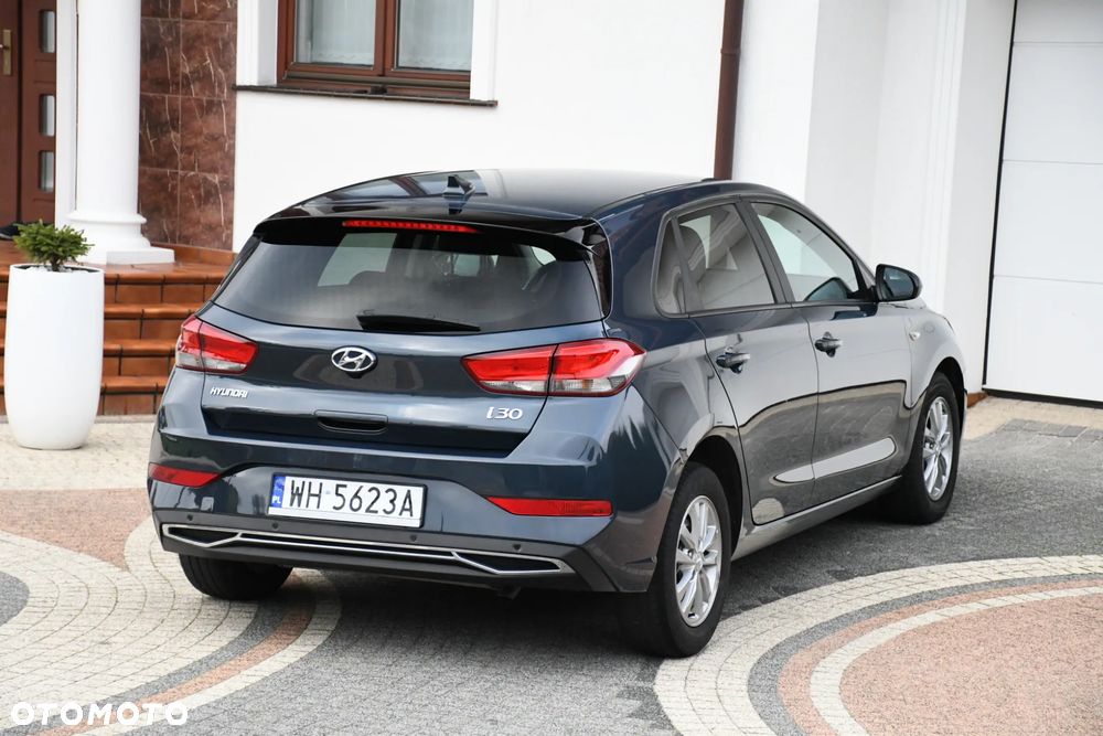 Hyundai i30 1.5 DPI Comfort - 11