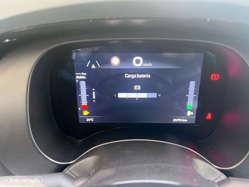 Fiat Panda 1.0 Hybrid City - 28
