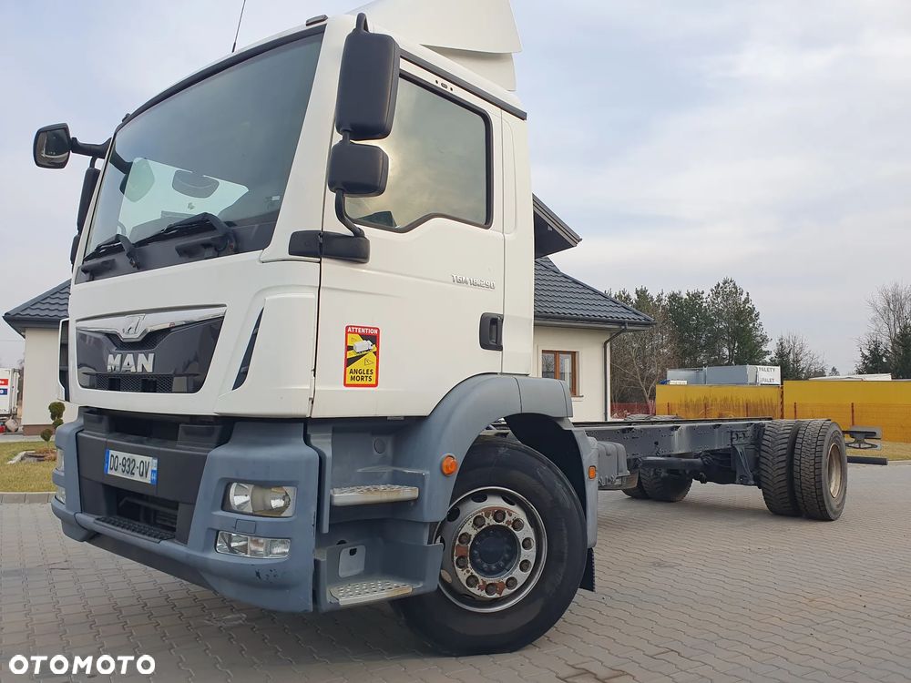 MAN TGM 18 290 - 1