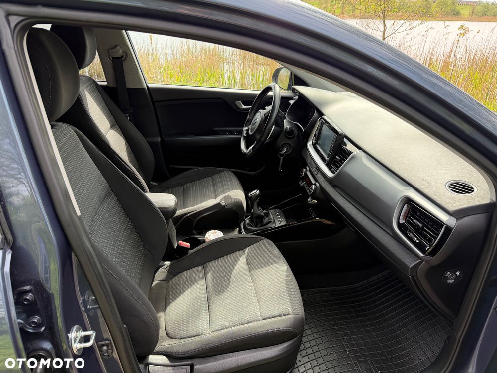 Kia Stonic - 11