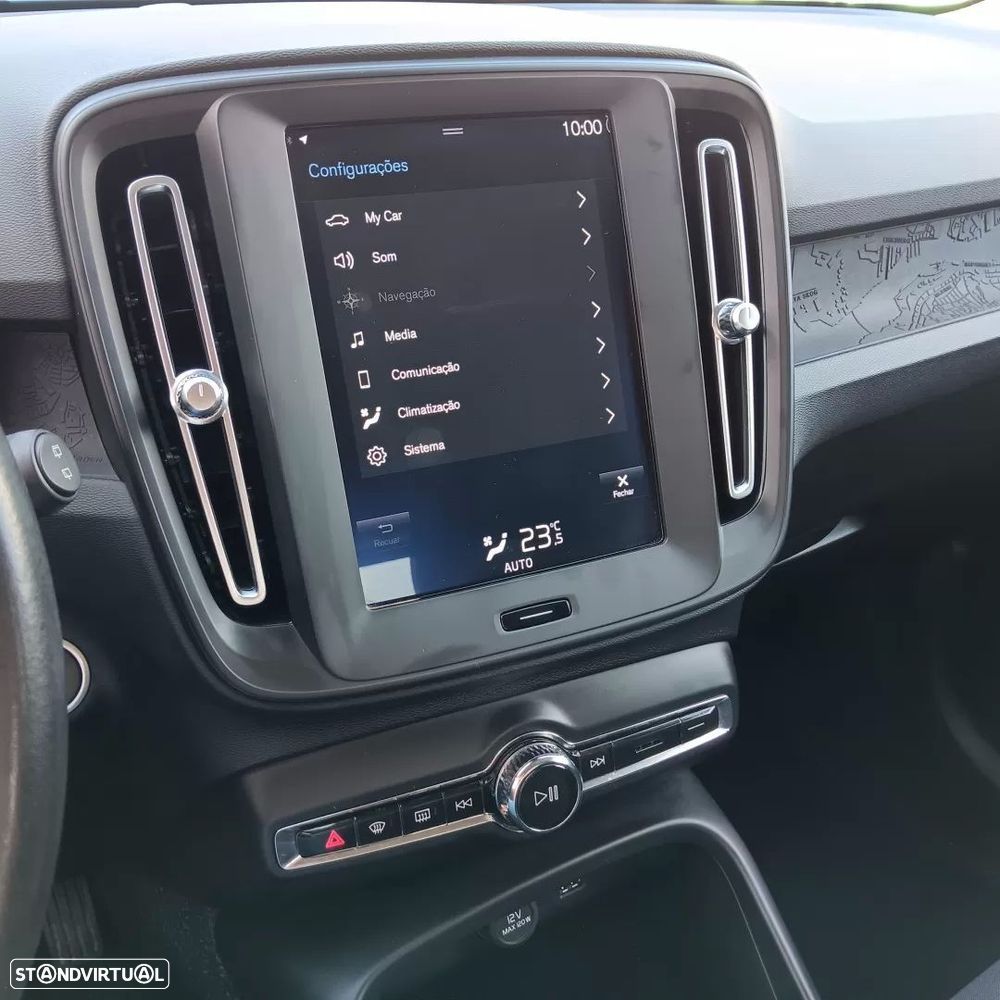 Volvo XC 40 1.5 T2 Momentum Core - 13