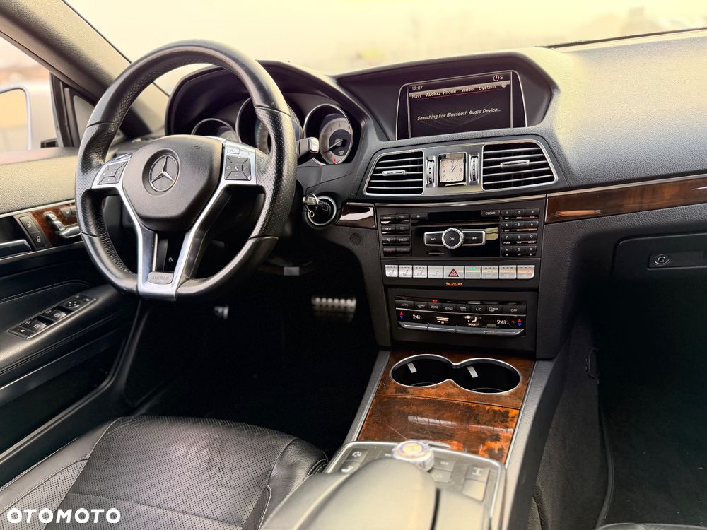 Mercedes-Benz Klasa E 500 Avantgarde - 10