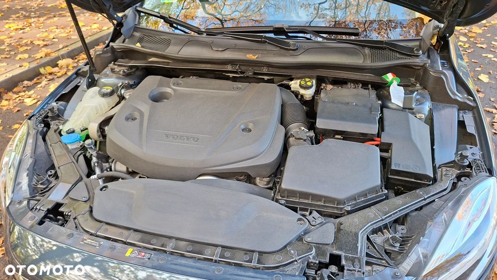 Volvo V40 D3 Drive-E Ocean Race - 16