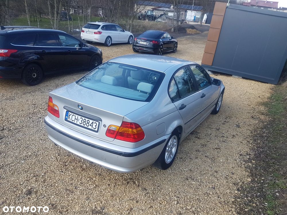 BMW Seria 3 - 10