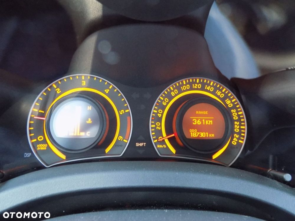 Toyota Auris - 10