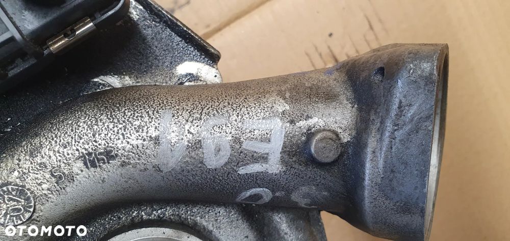 Turbina turbosprężarka turbo nastawnik BMW 3 E91 E90 3.0D 7796311 - 8