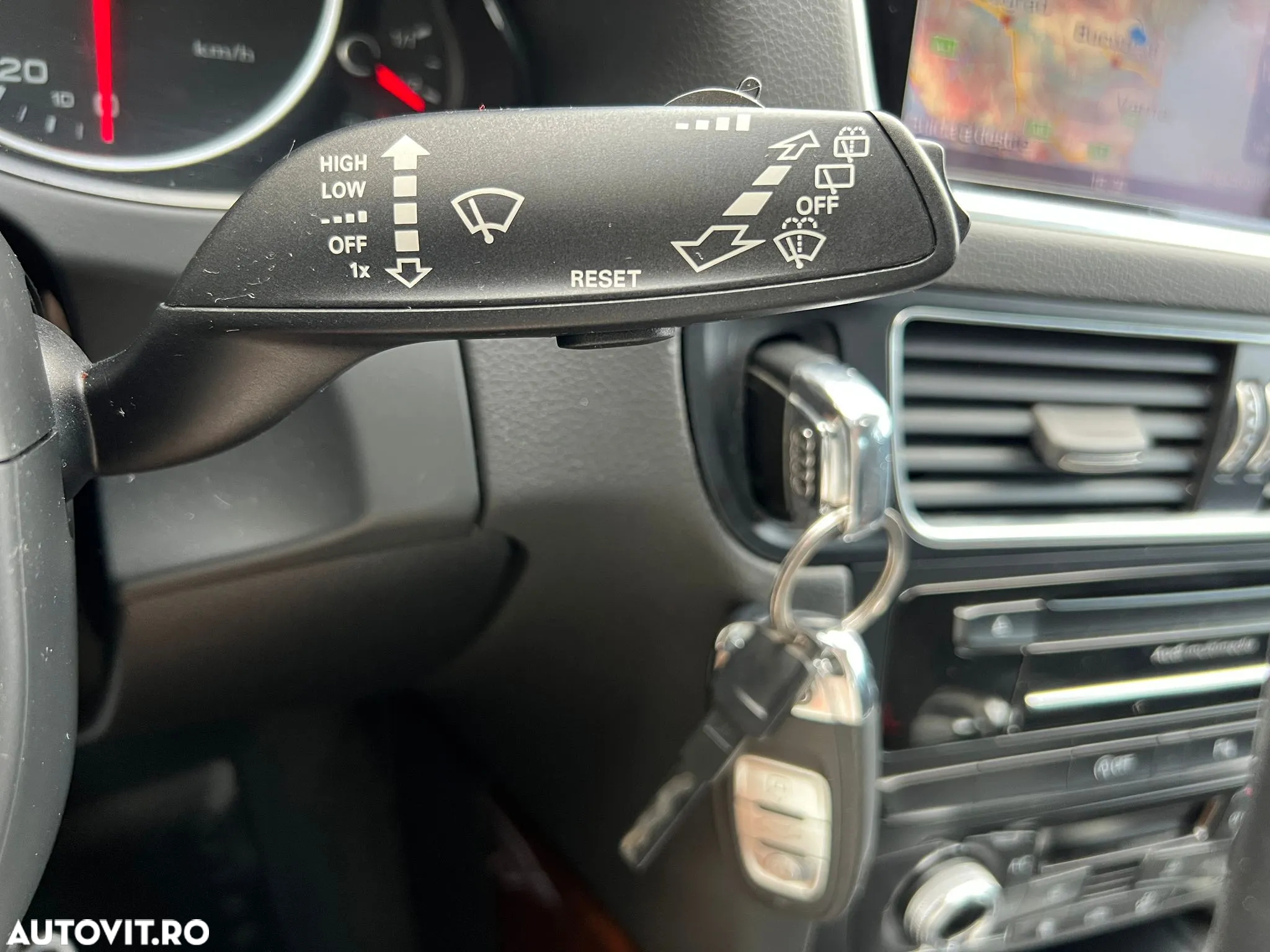 Audi Q5 2.0 40 TDI quattro S tronic Basic - 32